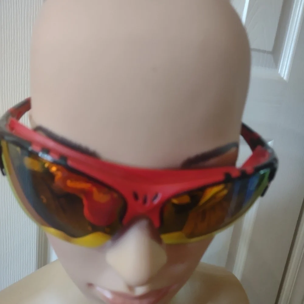 Men's Polarized Sunglasses: Ultimate Protection for Outdoor Sports